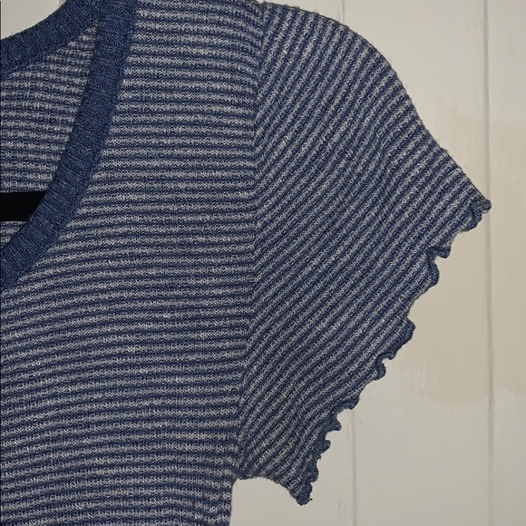 Light Blue Crop Top - Picture 2 of 3